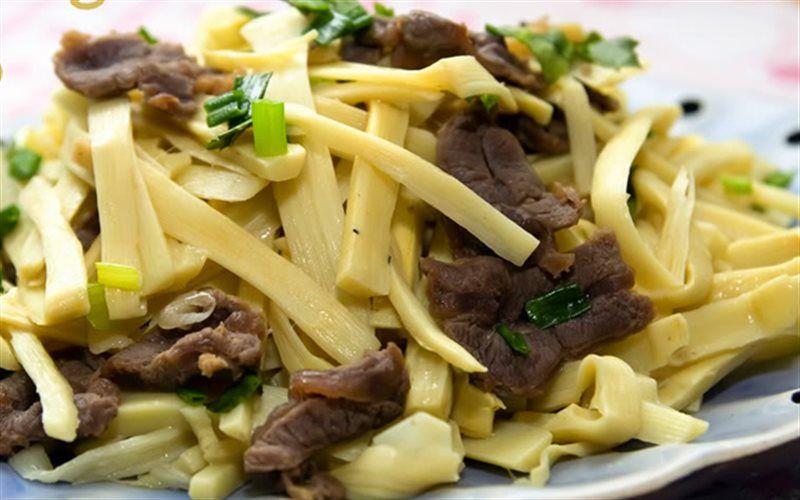 Công dụng và cách làm món Nấm xào măng